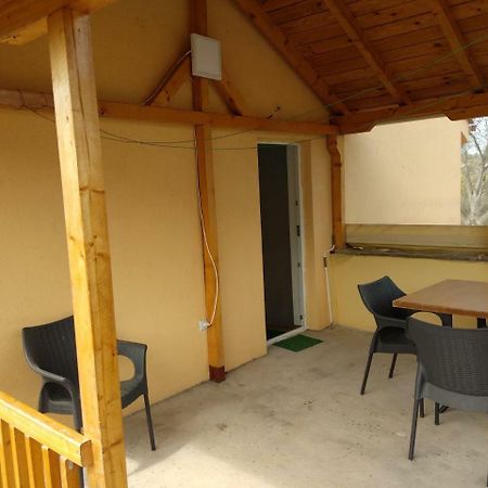 Family House Near Motorway 6 Guests 3 Bedrooms Veles Exterior photo