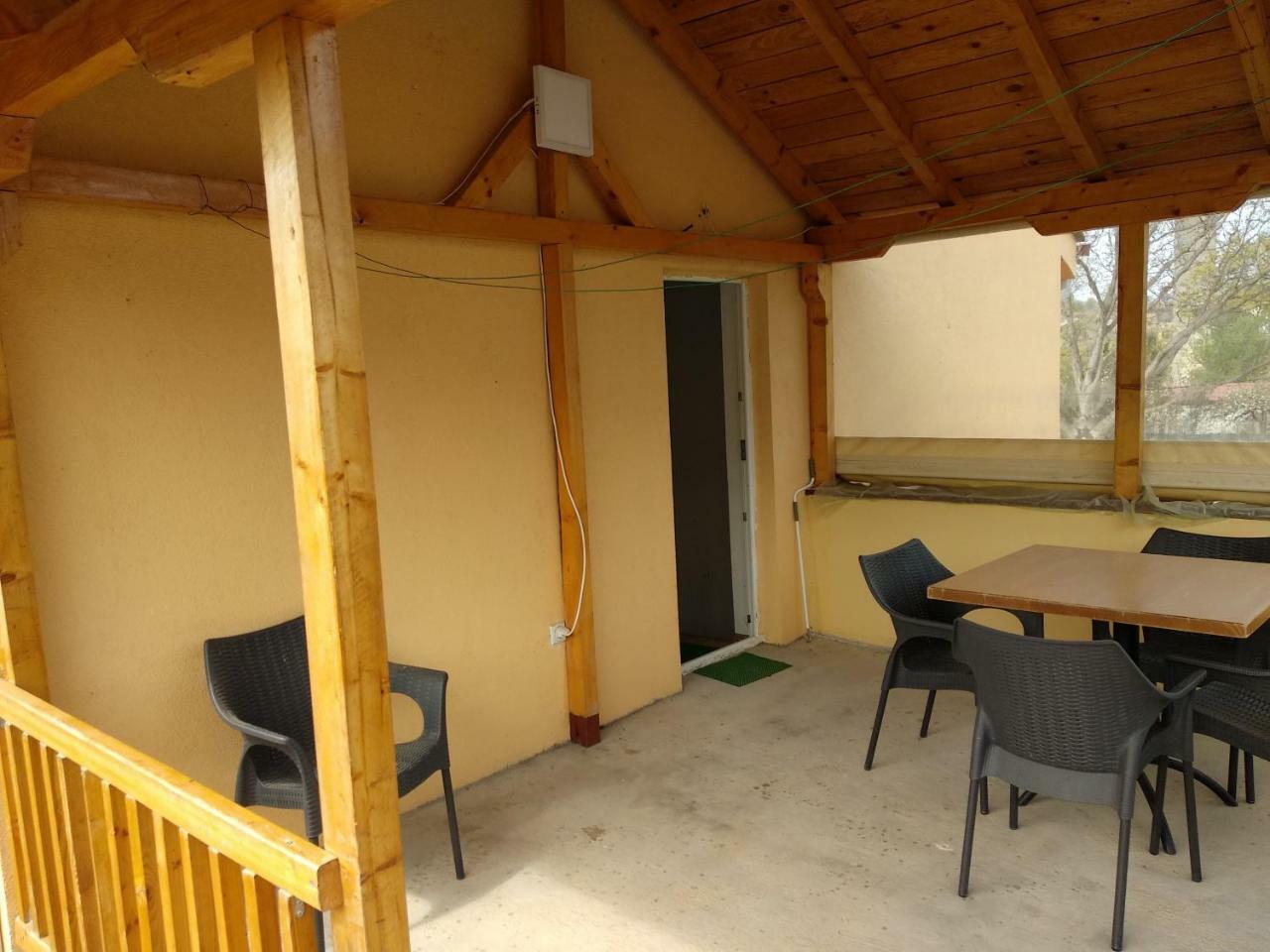 Family House Near Motorway 6 Guests 3 Bedrooms Veles Exterior photo